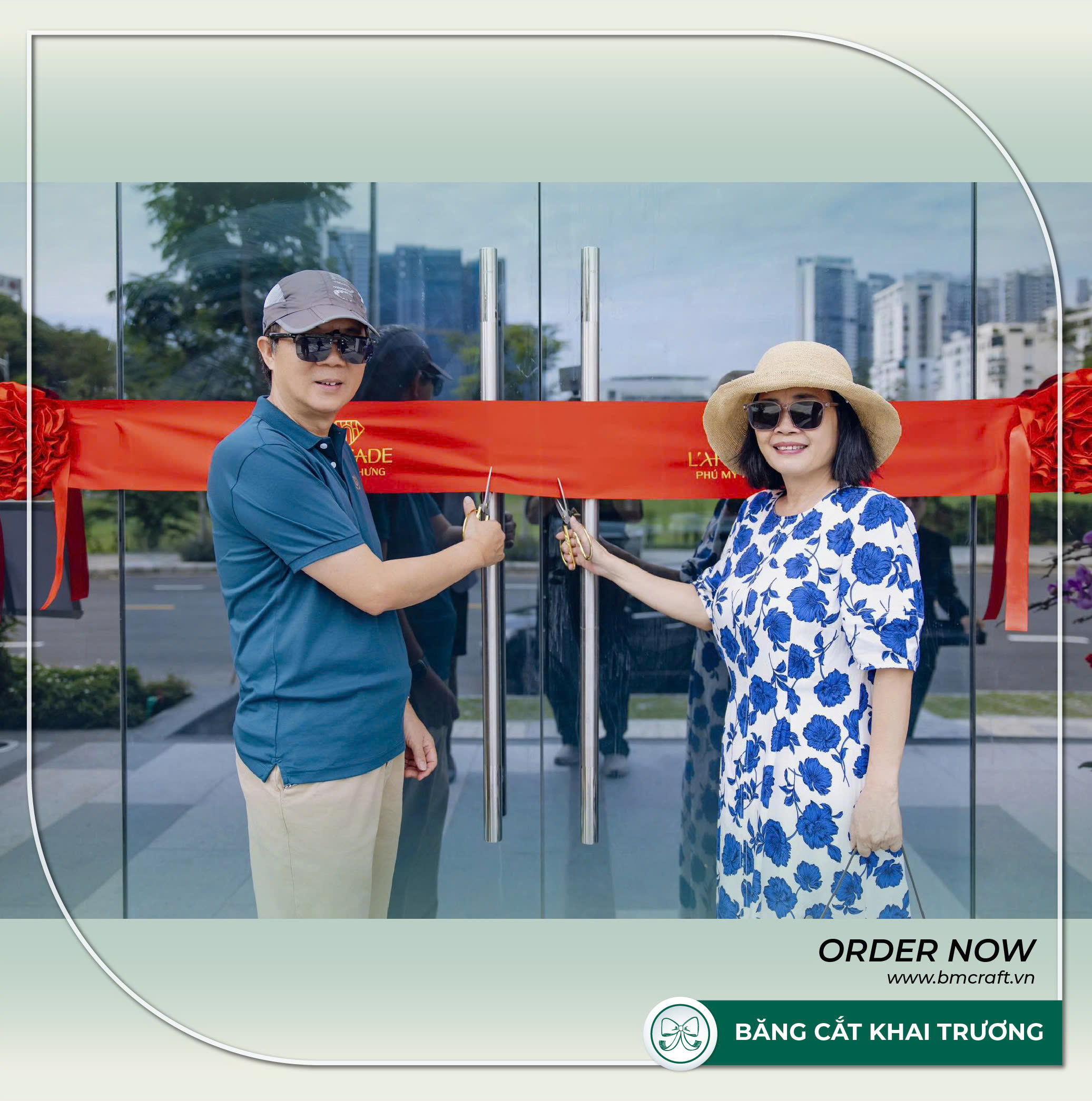 Tăng trải nghiệm khách hàng với Nơ giao nhà và băng cắt khai trương